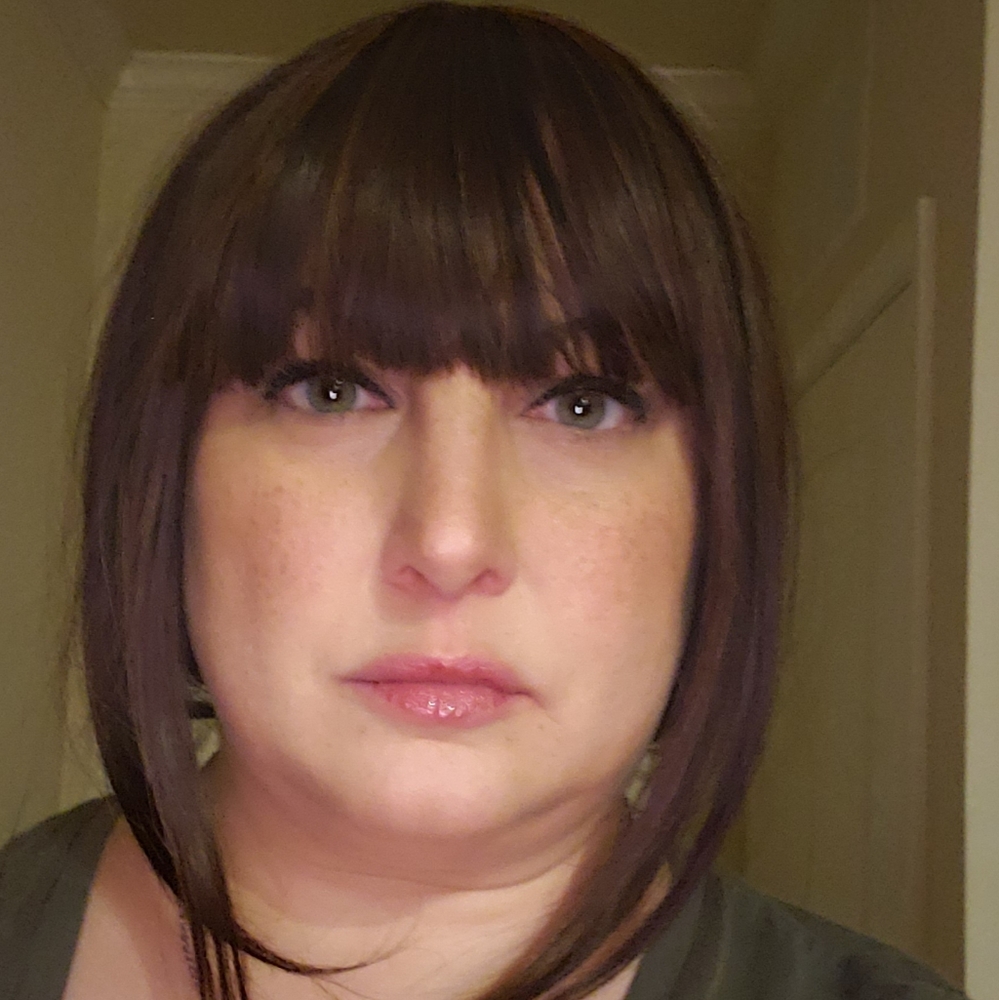 Meet your Posher, Jacqueline